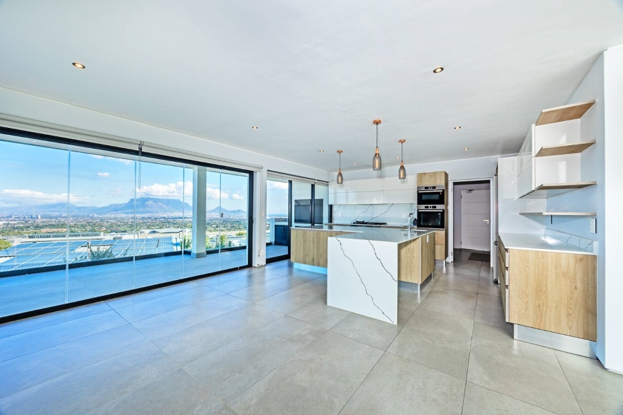 5 Bedroom Property for Sale in Baronetcy Estate Western Cape